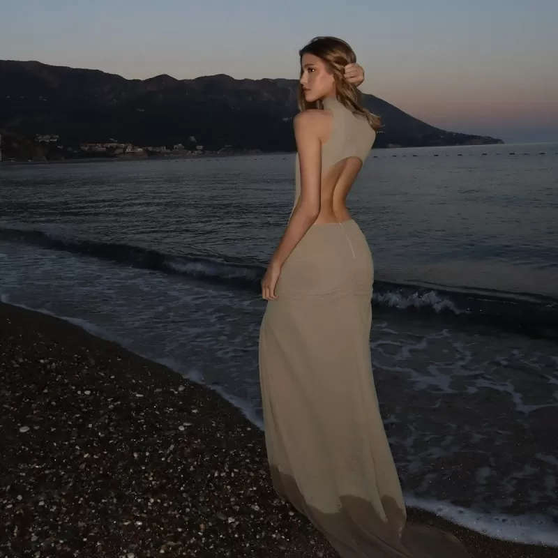 HALJINA MORENA 